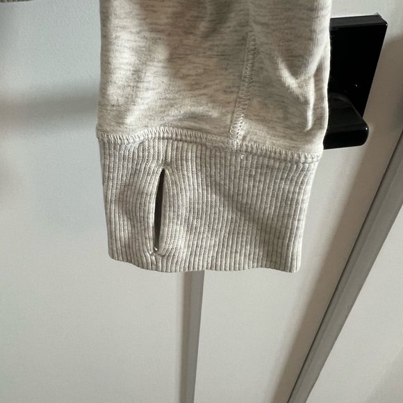 Lululemon Hoodie w/ thumb holes, zip pockets, back detail - Picture 5 of 9